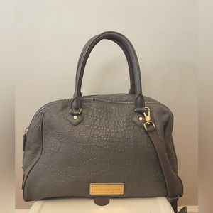 MARC BY MARC JACOBS LEATHER HANDBAG
